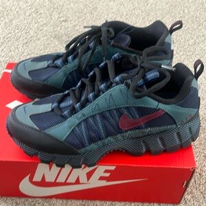 Nike Air Humara Sneaker “Faded Spruce”-Blue/Black-US Size 8.5 Men/10 Women